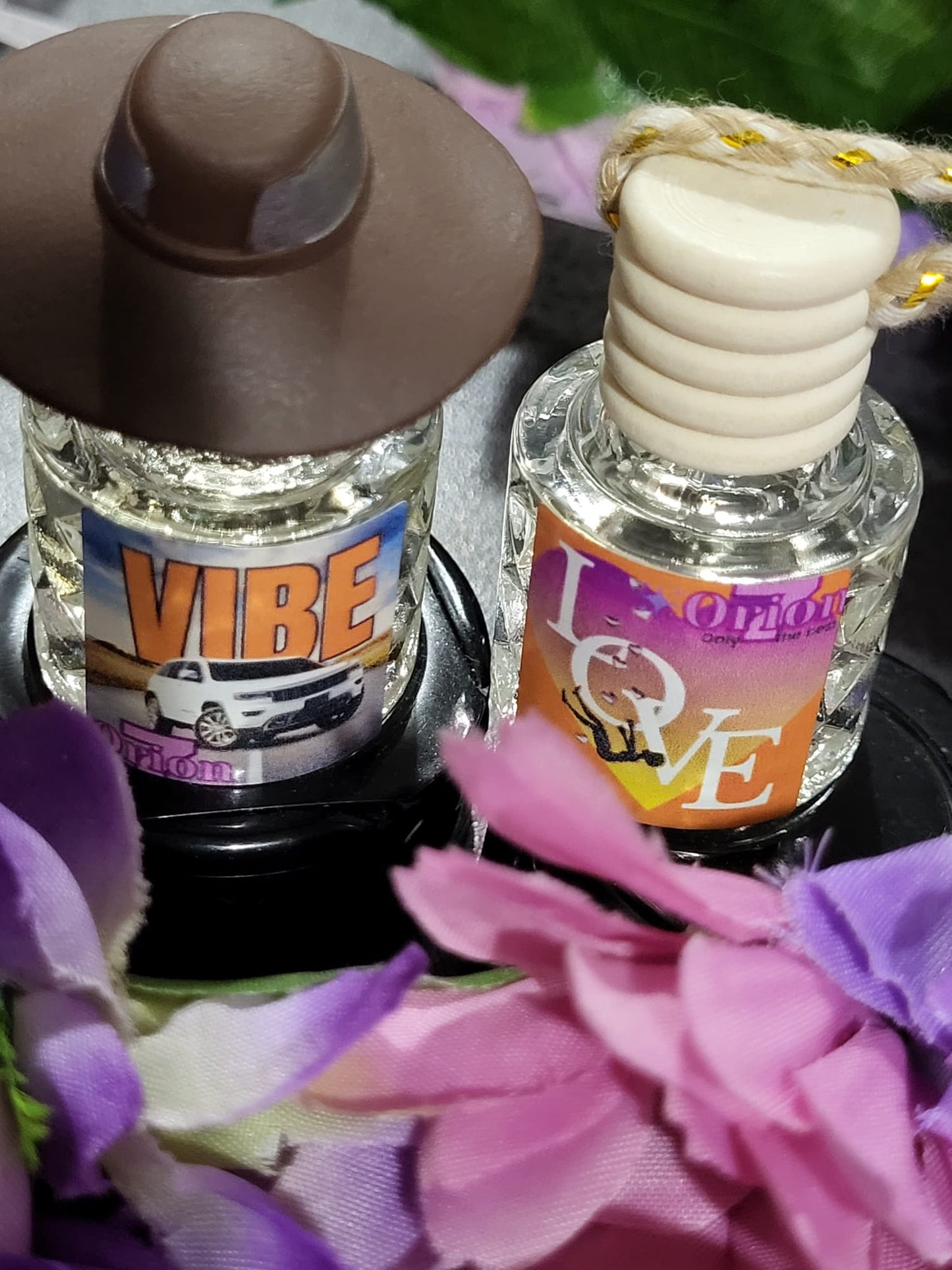 Car and home air freshener difuser
